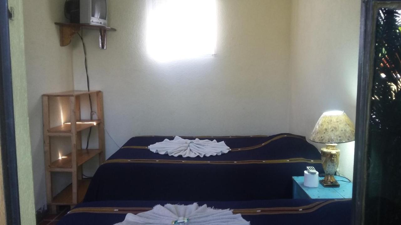 Hospedaje Eli Panajachel Εξωτερικό φωτογραφία